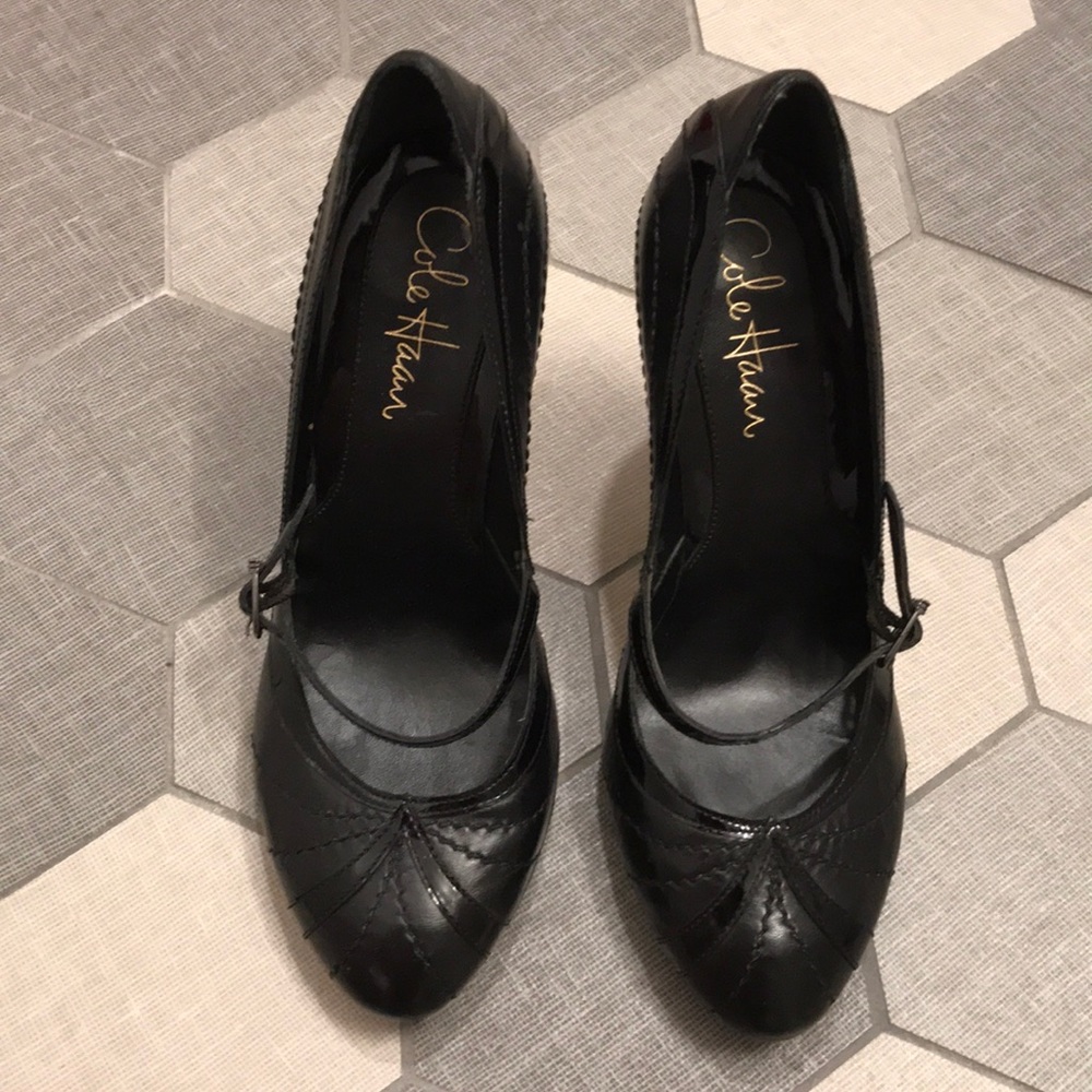 Cole Haan Chunky Heel Pumps!💓